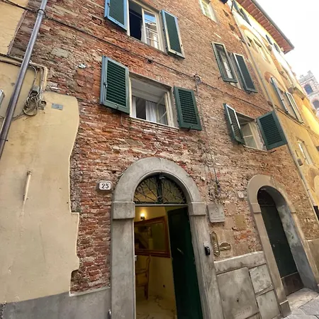 Antica Residenza Del Gallo Lucca Exterior photo