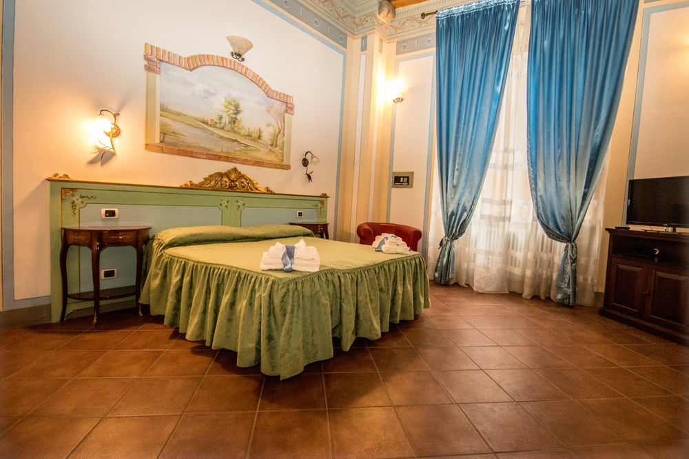 Hotel Antica Residenza Del Gallo 3*