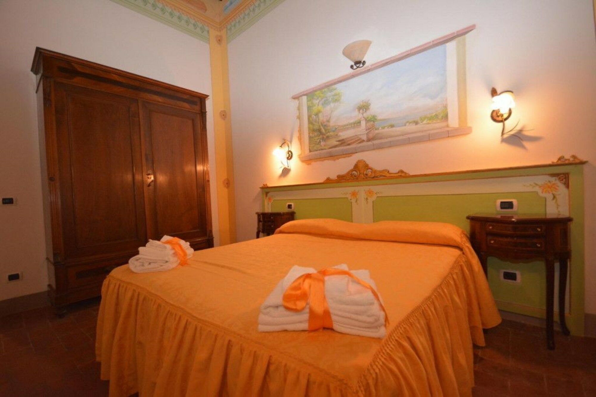 Antica Residenza Del Gallo 3*